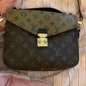 Louis Vuitton Crossbody Bag